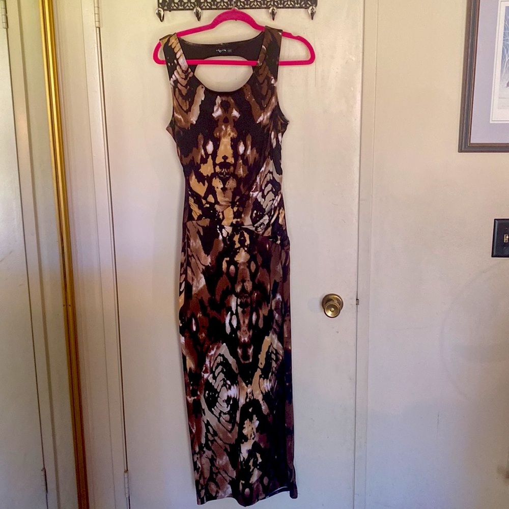 nice dress for dinner dates or to attend a wedding